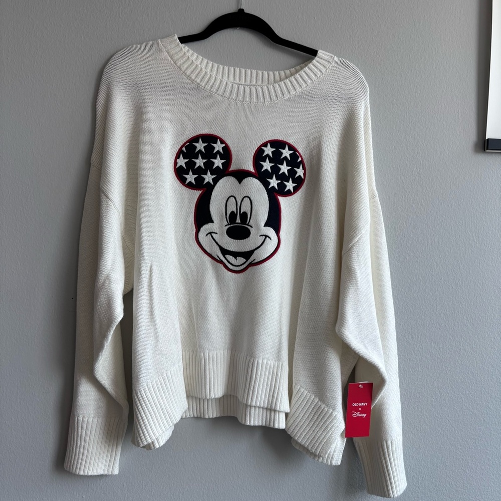 🇺🇸Disney x Old Navy Mickey Mouse Knit Sweater